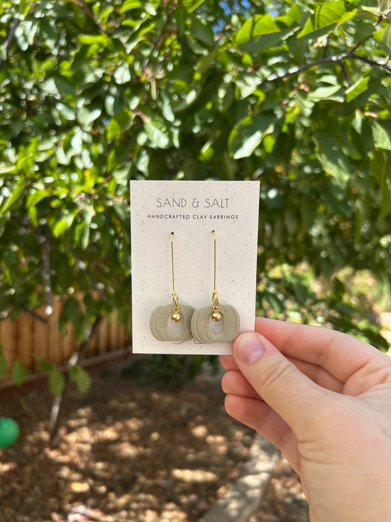 Hollow pumpkin dangle
