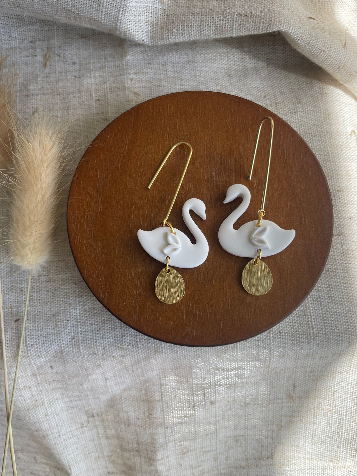 Swans