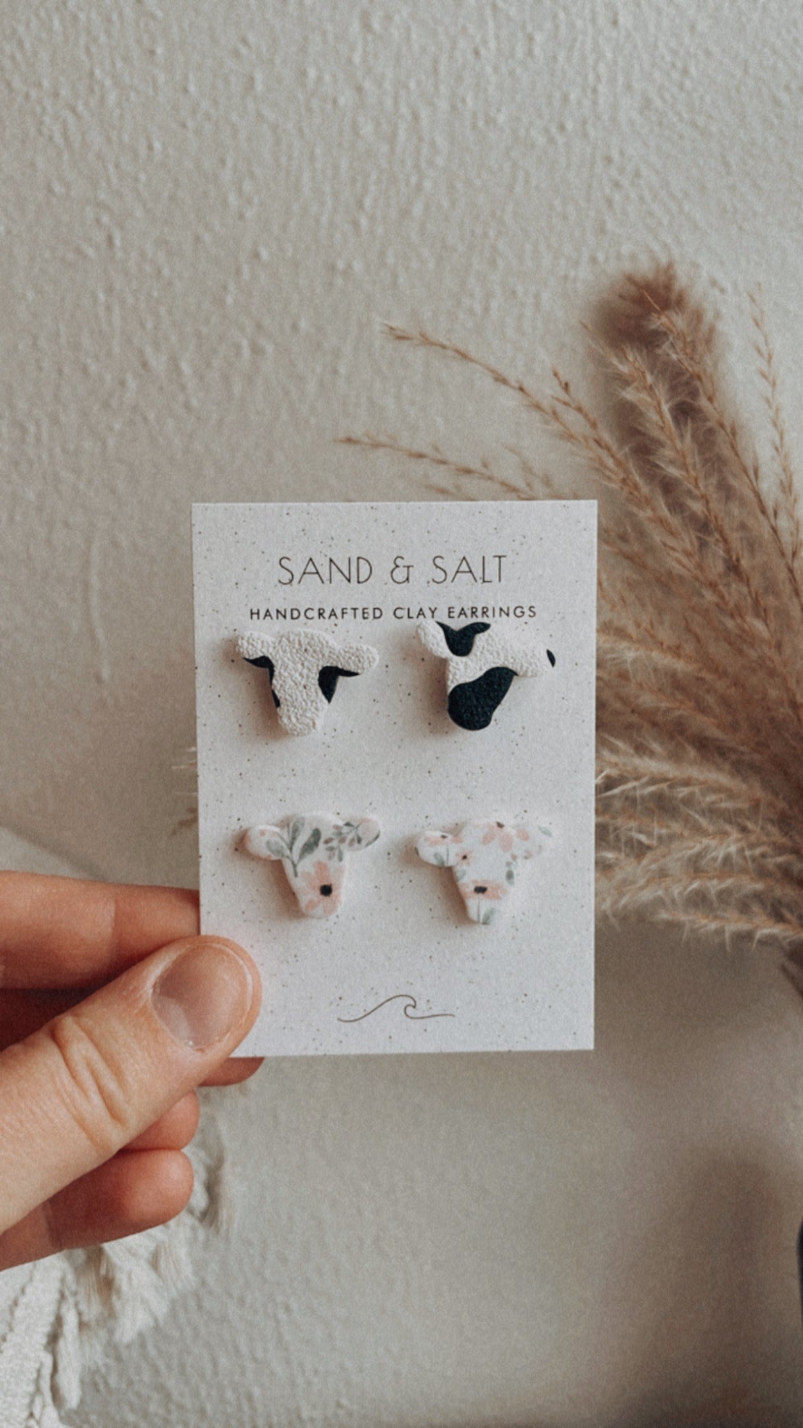 Cow studs